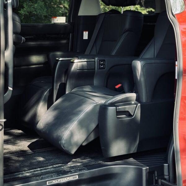 Toyota Alphard G F Package 4WD — изображение 8