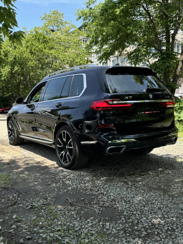 BMW X7 40i xDrive M Sport — изображение 4