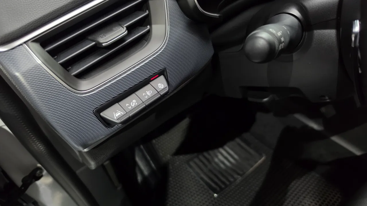 Renault Samsung XM3 2023 — фото 14