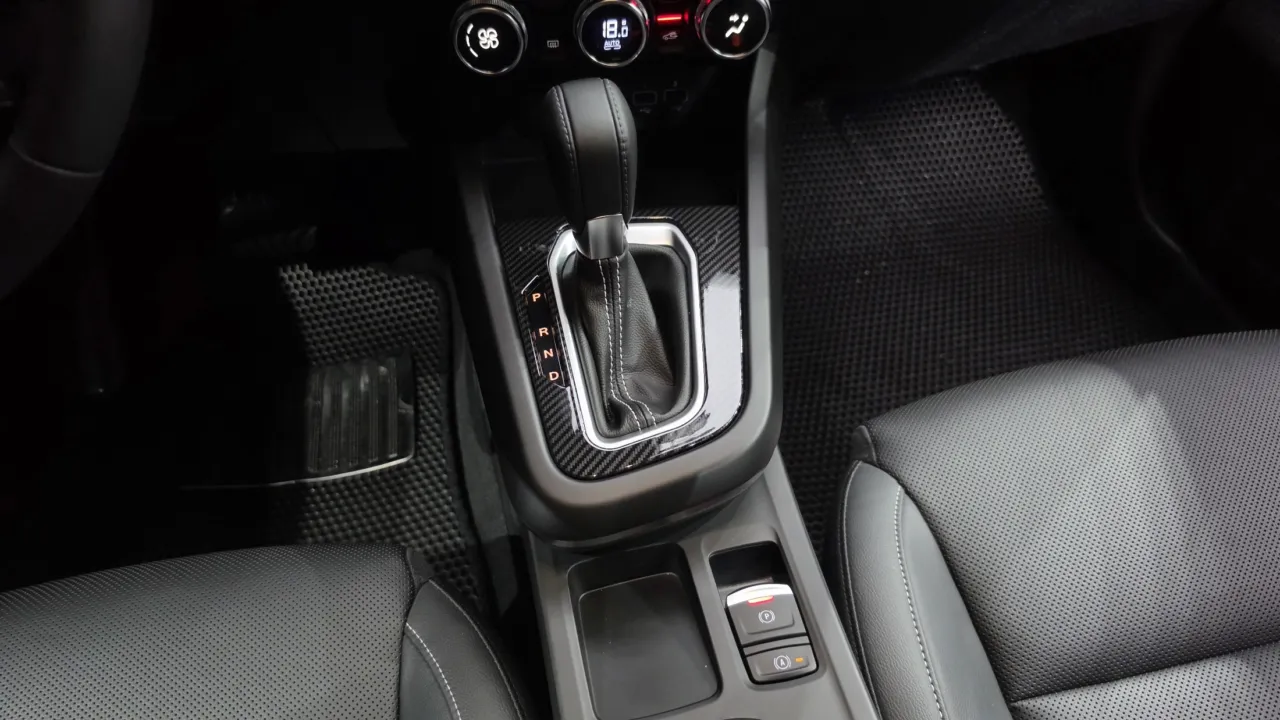 Renault Samsung XM3 2023 — фото 11