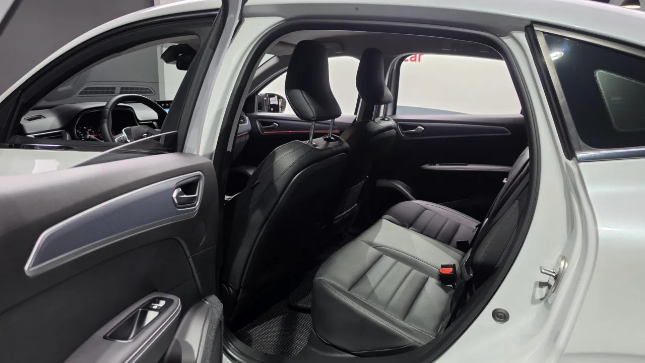 Renault Samsung XM3 2023 — фото 17