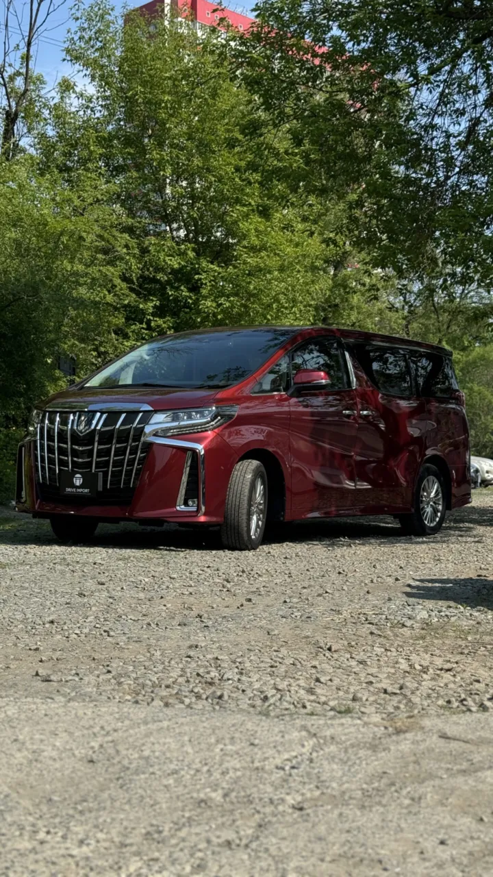 Toyota Alphard 2022 — фото 2